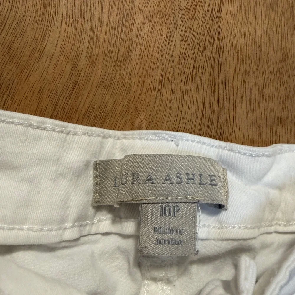 Laura Ashley Cropped Pants Womens 10P White Sparkle Pocket Coastal Preppy Resort - Picture 4 of 16